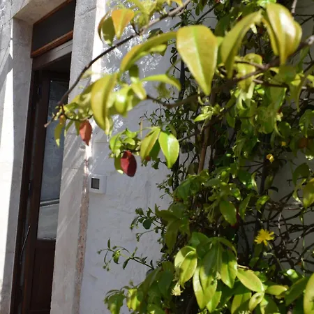 Suggestiva Dimora In Pietra - Arcaica Cummersa Alberobello